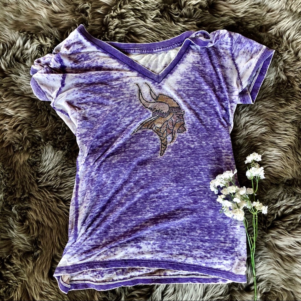 Vikings sheer tee - Picture 3 of 8